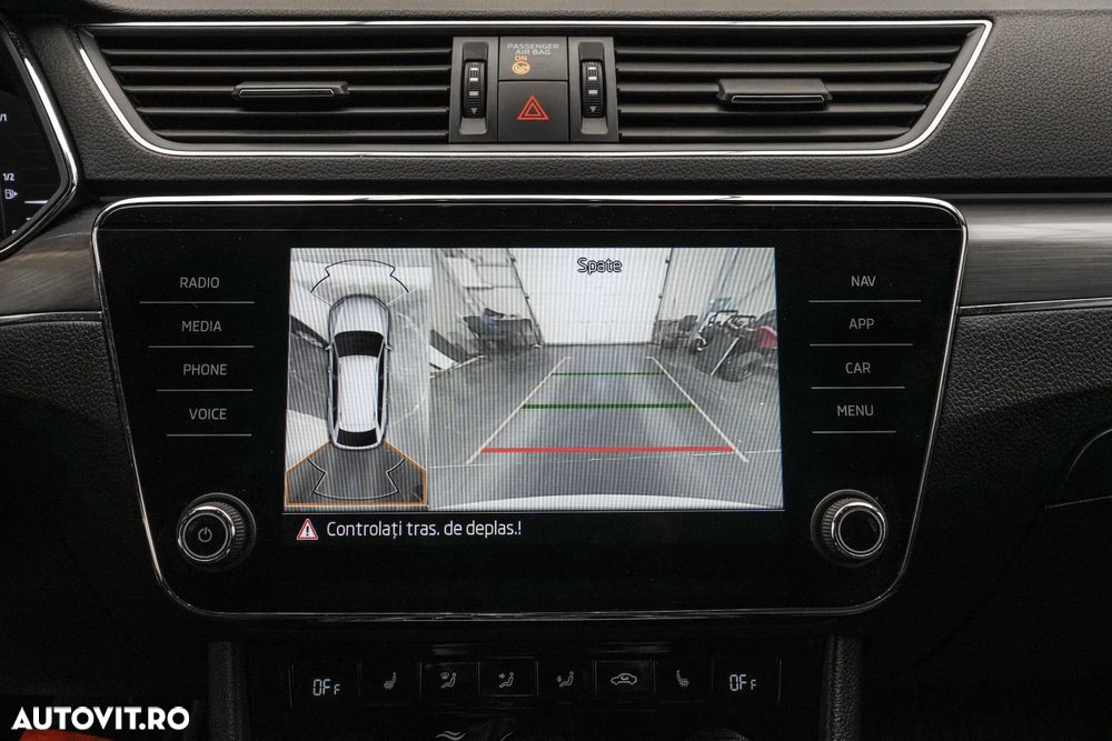 Skoda Superb 2.0 TSI 4X4 DSG Scout - 22