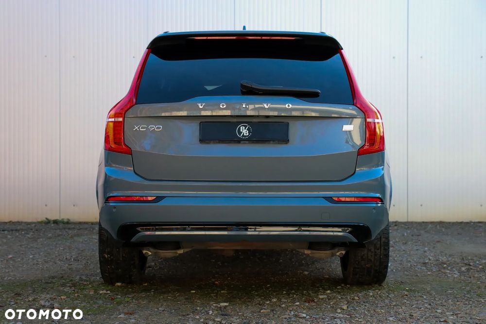 Volvo XC 90 T8 AWD Plug-In Hybrid Plus Dark 7os - 7