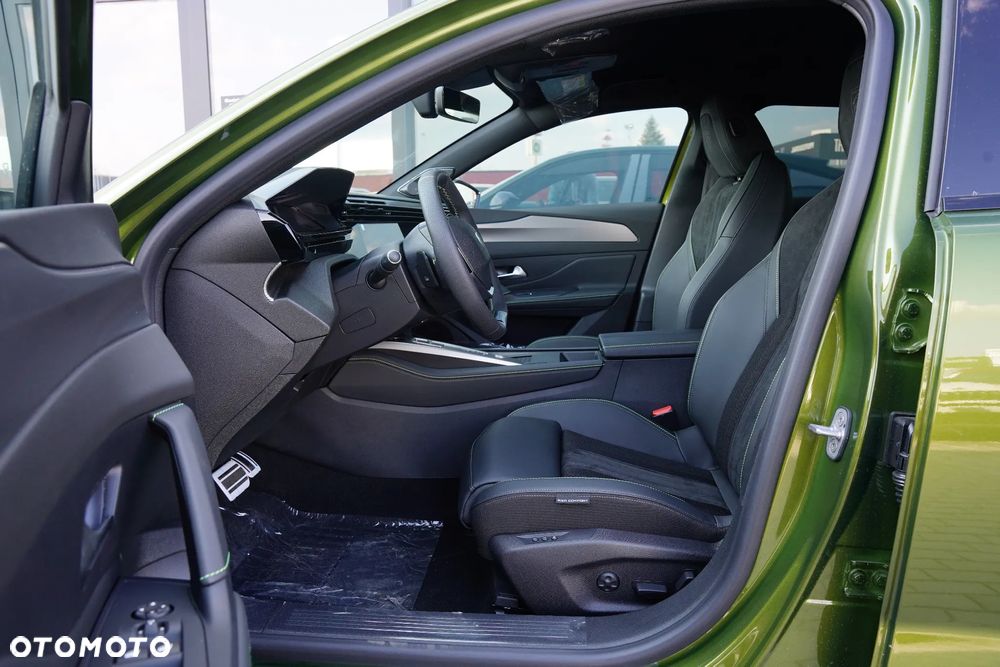 Peugeot 408 1.6 Plug-in Hybrid 240 GT Exclusive e-DCS7 - 10