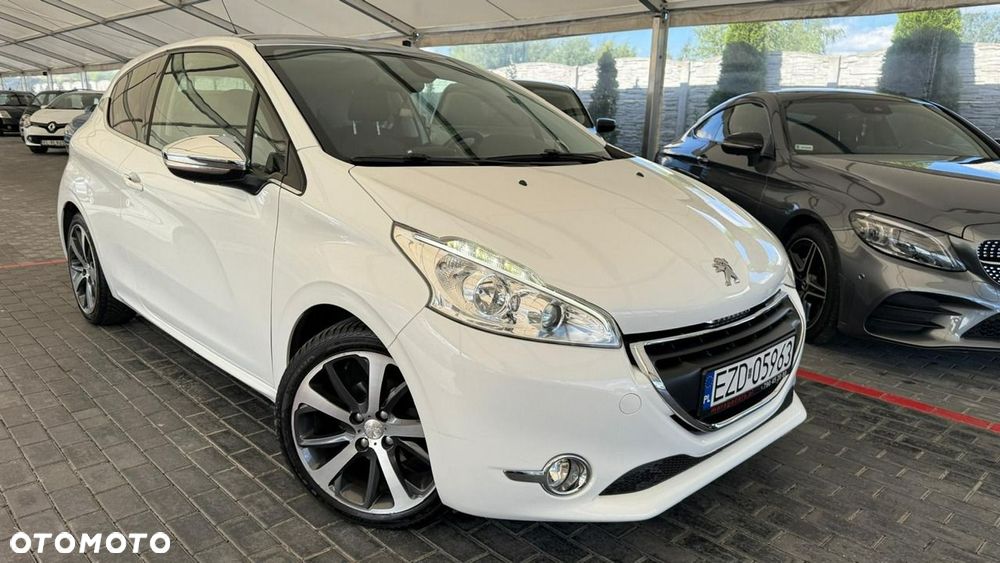 Peugeot 208 - 2