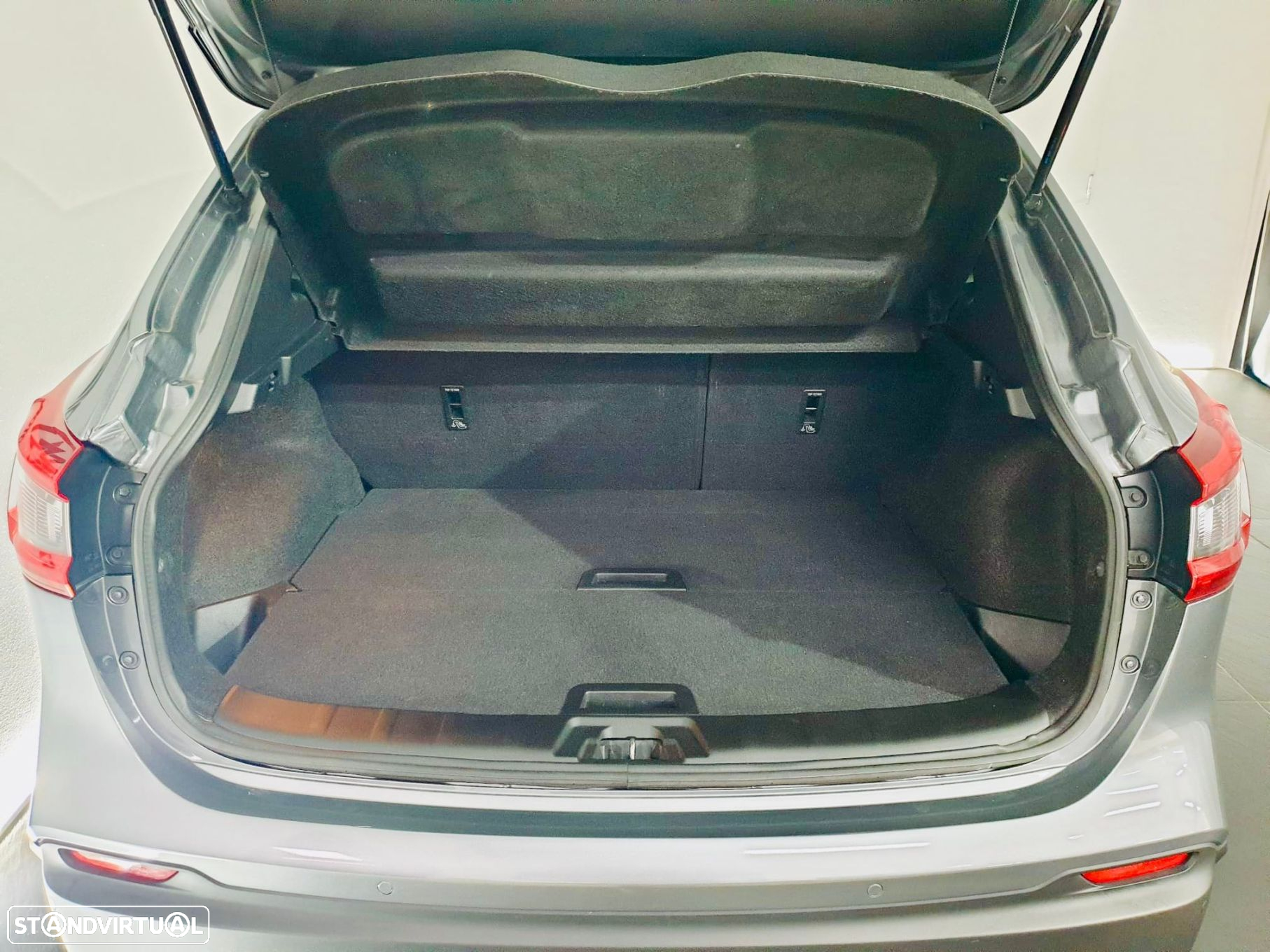 Nissan Qashqai 1.5 dCi Tekna Premium - 22