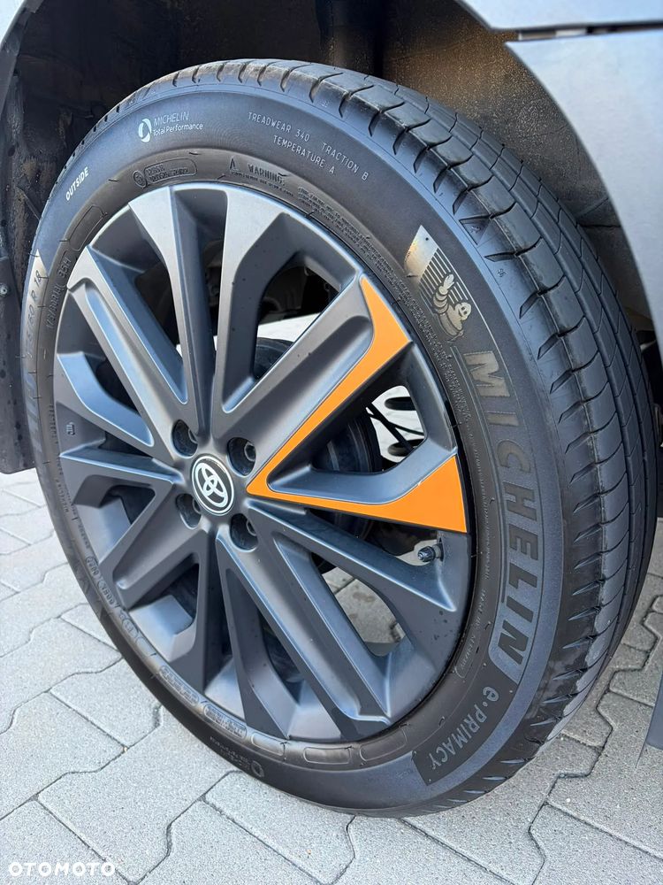 Toyota Aygo X Limited - 10