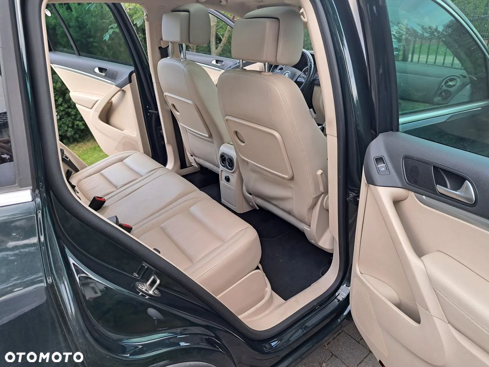 Volkswagen Tiguan - 11