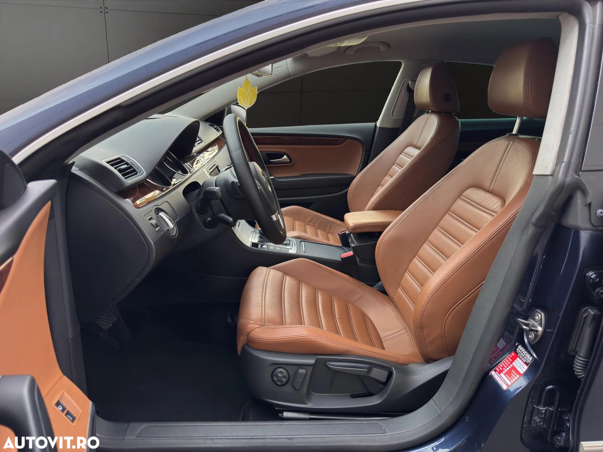 Volkswagen Passat CC 2.0 TDI 4Motion DSG BlueMotion Technolog - 5
