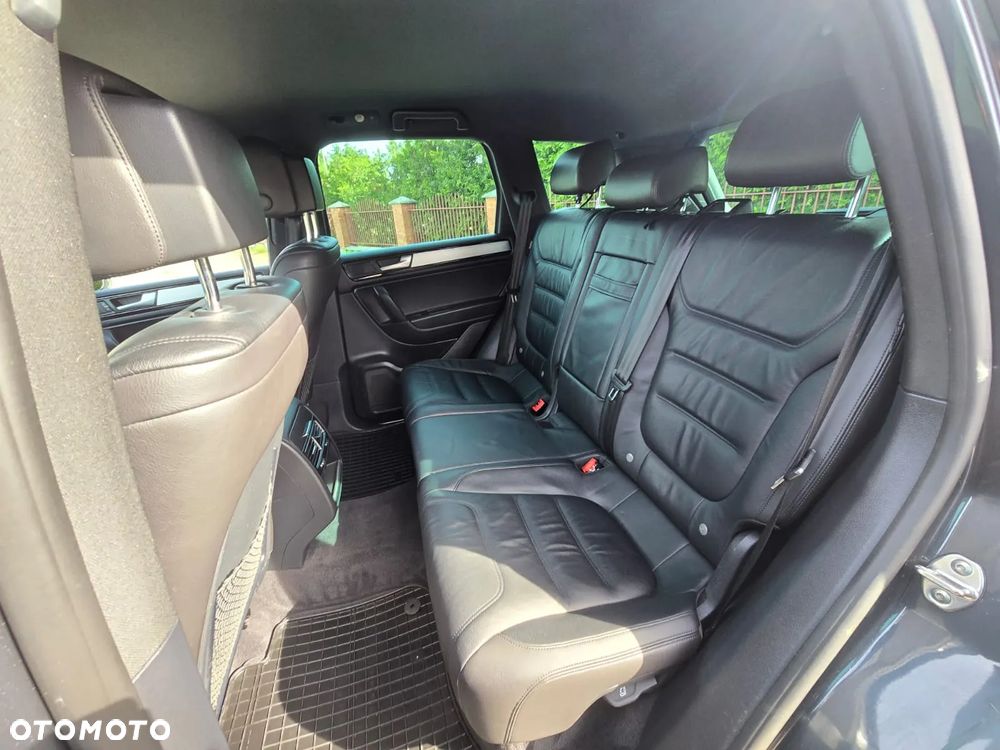 Volkswagen Touareg 3.0 V6 TDI BMT Perfectline R-Style - 19