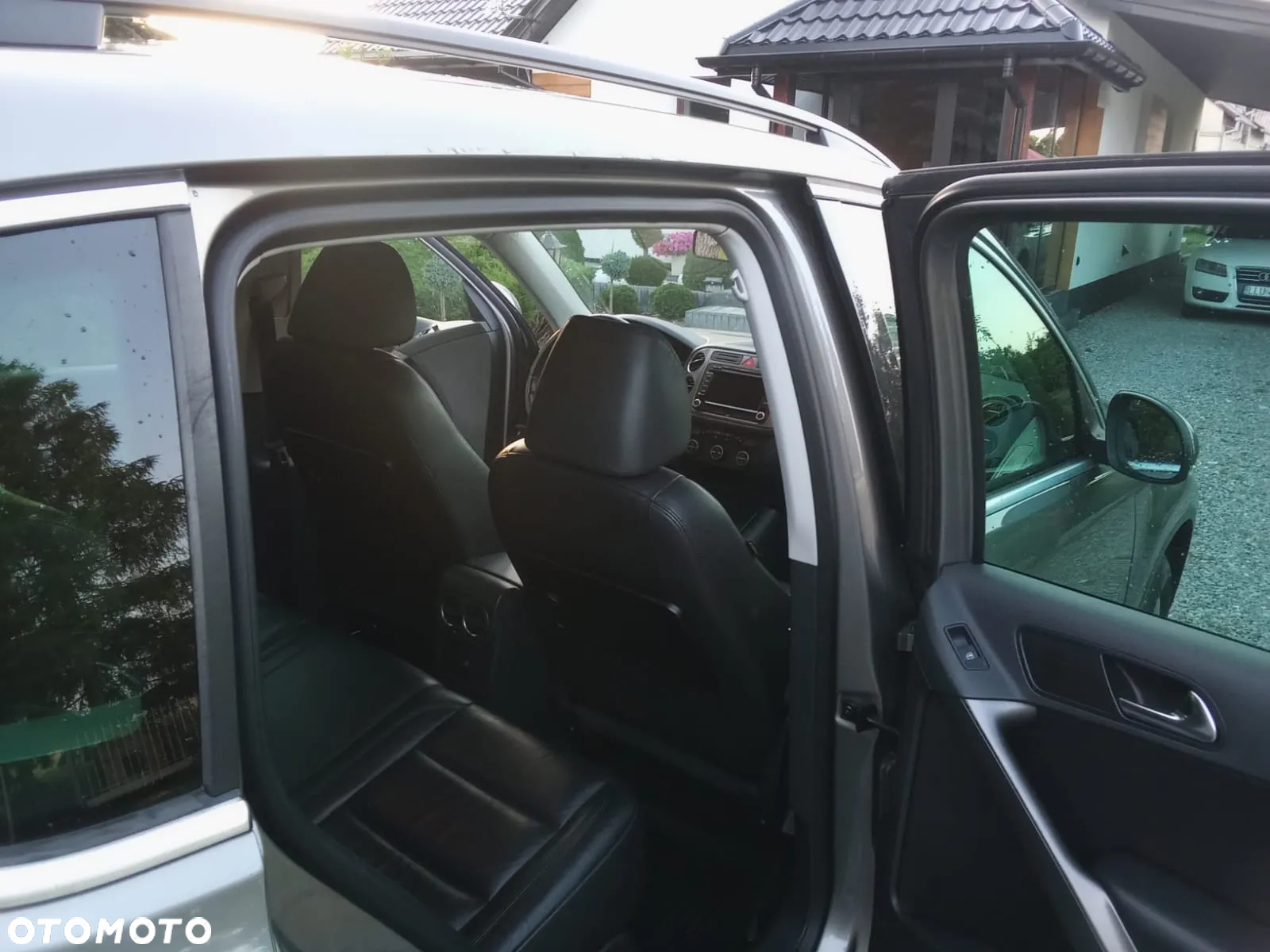 Volkswagen Tiguan - 16