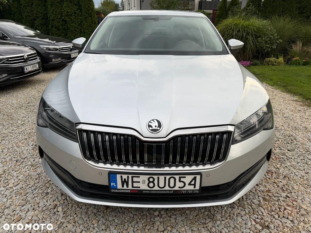 Skoda Superb 2.0 TDI SCR Ambition - 24