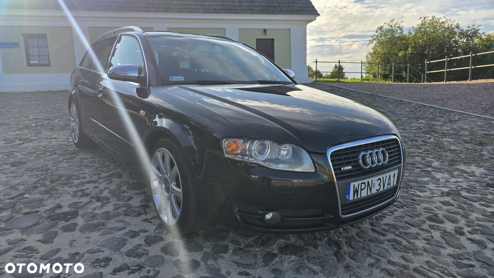 Audi A4 Avant - 4