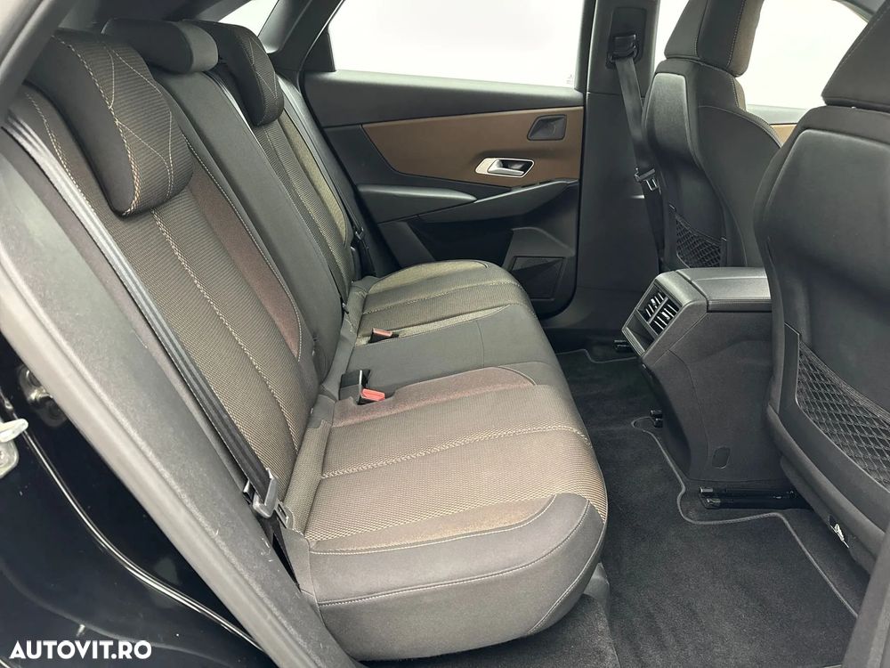 DS Automobiles DS 7 Crossback 1.6 PureTech 180 S&S EAT8 BASTILLE - 10