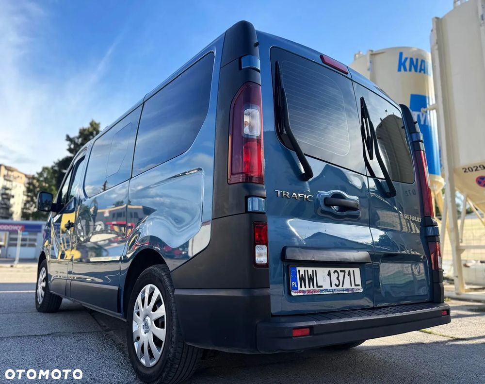 Renault Trafic - 25