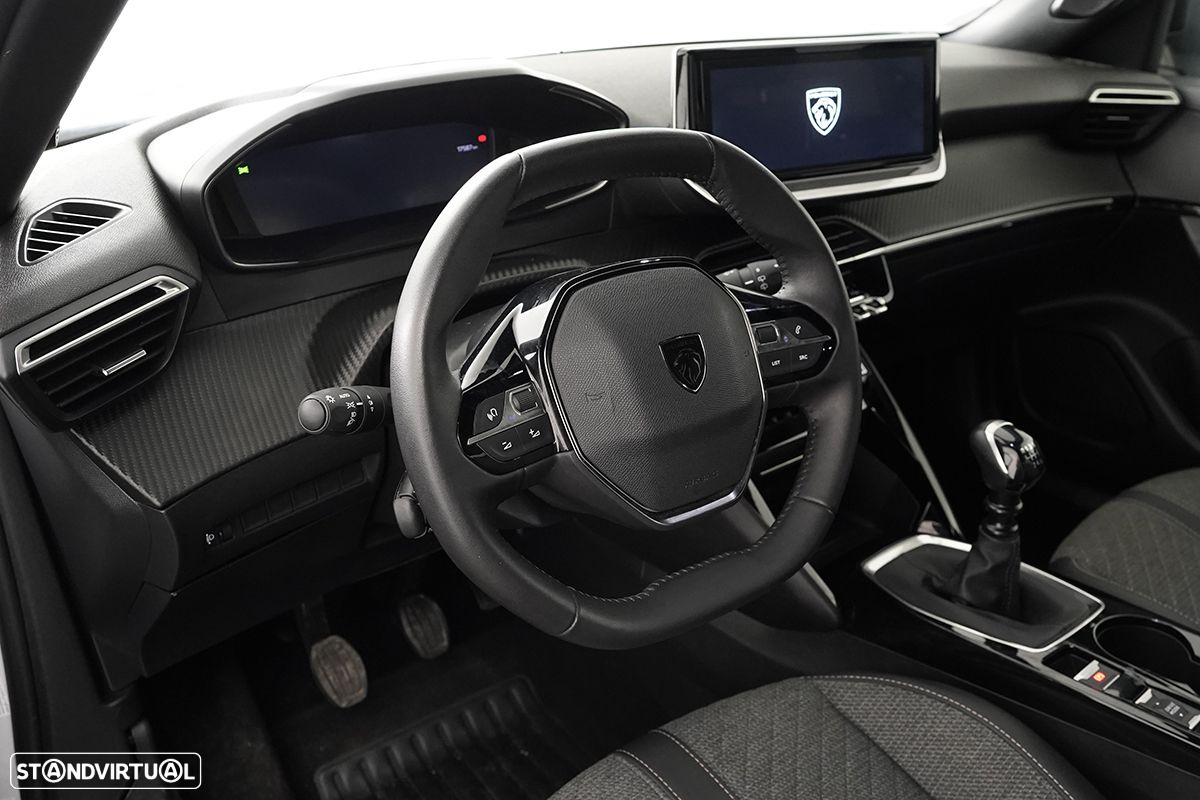 Peugeot 2008 1.2 PureTech Allure - 7