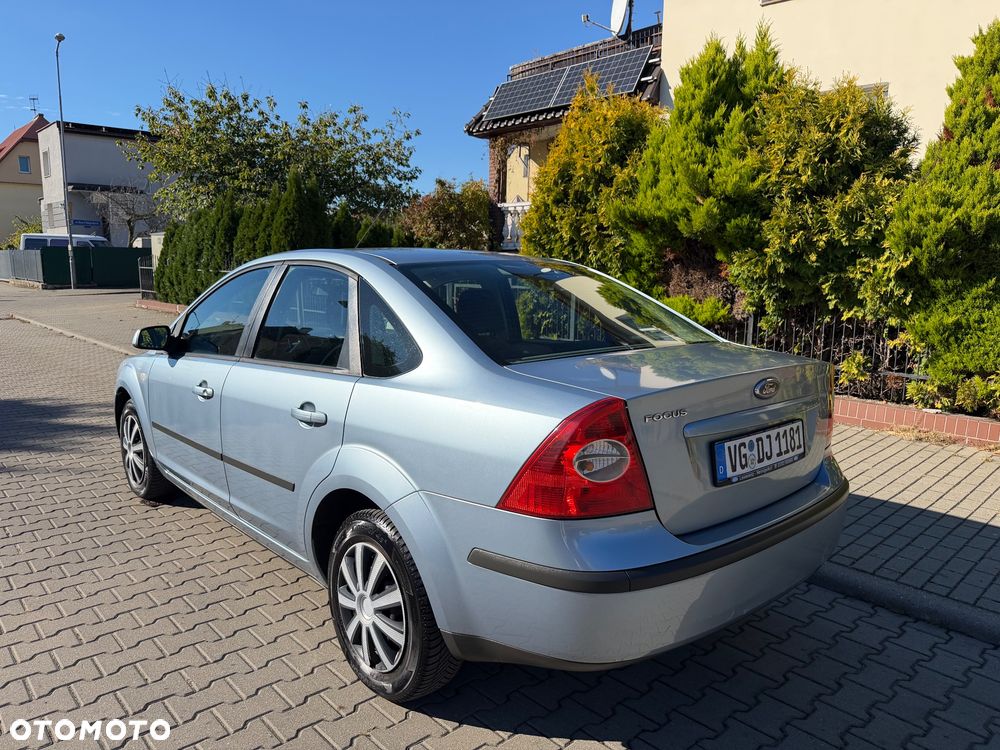Ford Focus - 13
