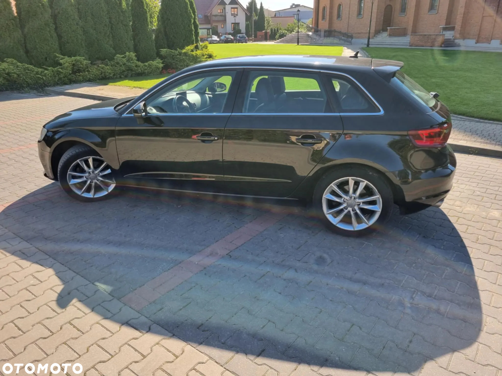 Audi A3 2.0 TDI Ambiente - 2
