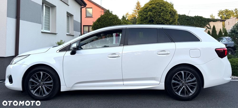 Toyota Avensis Touring Sports 1.8 Edition S+ - 7