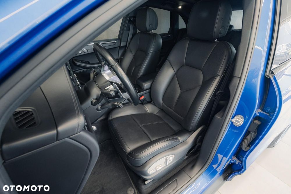 Porsche Macan Standard - 13