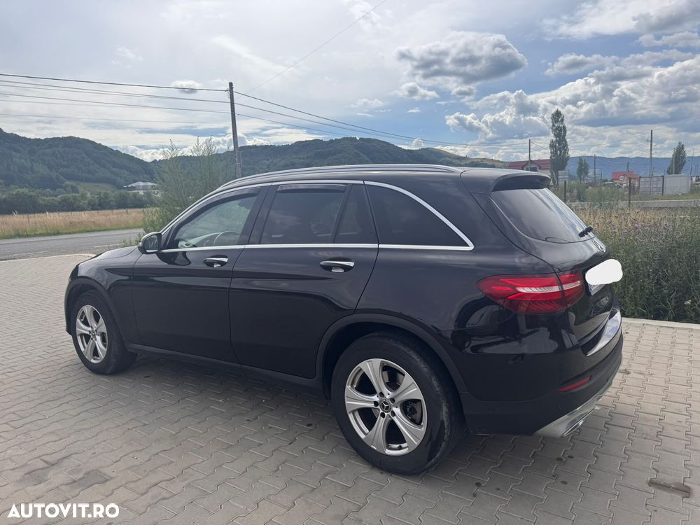 Mercedes-Benz GLC - 3