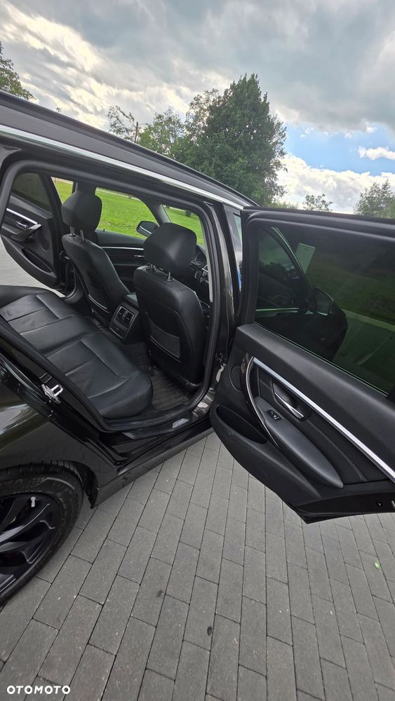 BMW Seria 3 320d Luxury Line - 16