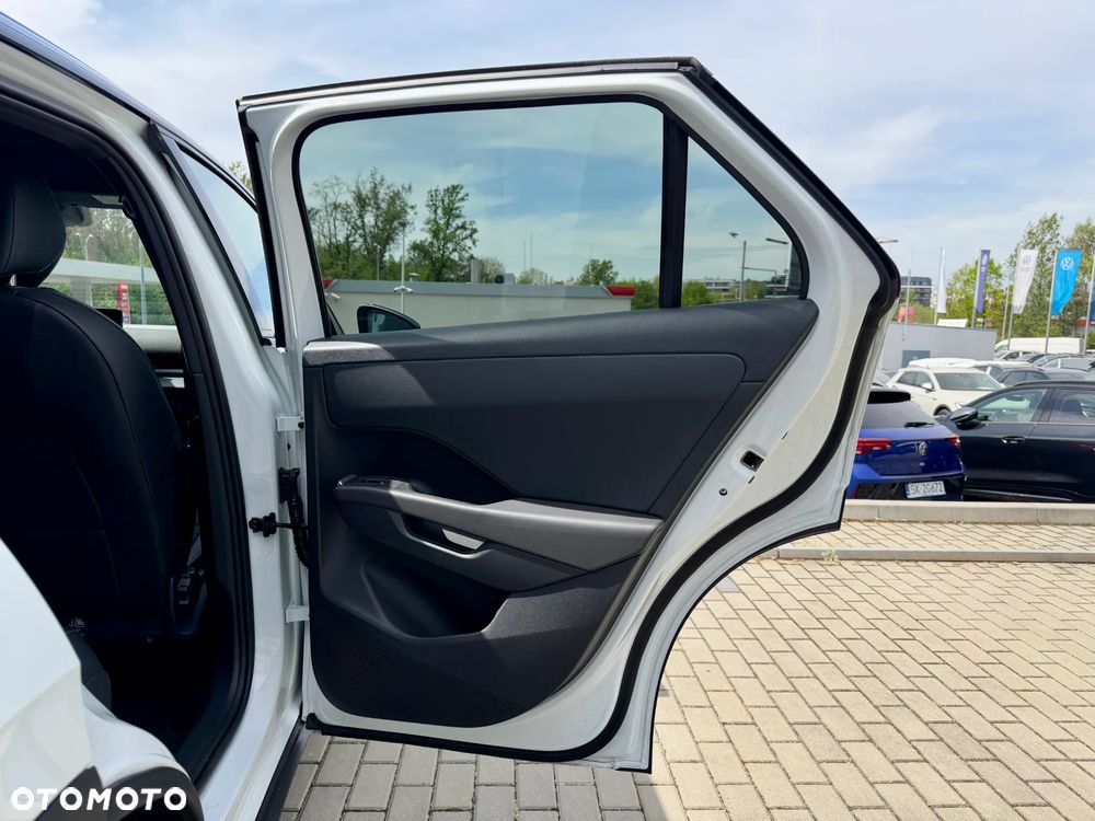 Volkswagen T-Roc 1.5 eTSI R-Line DSG - 38