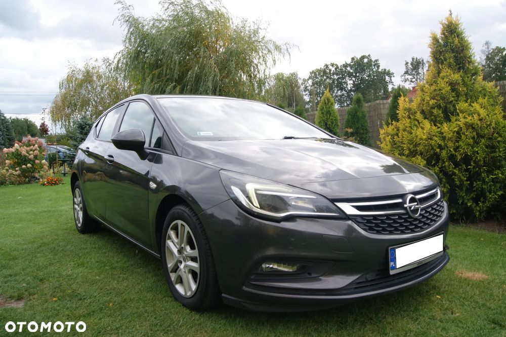 Opel Astra 2016 photo 2
