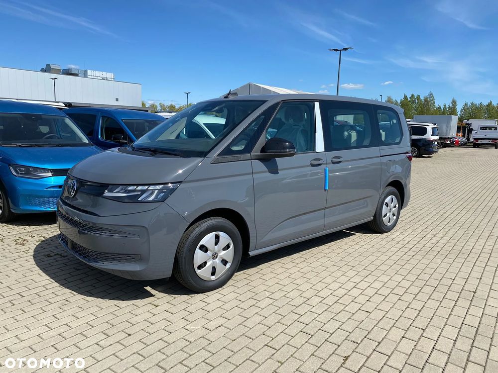 Volkswagen Multivan - 2