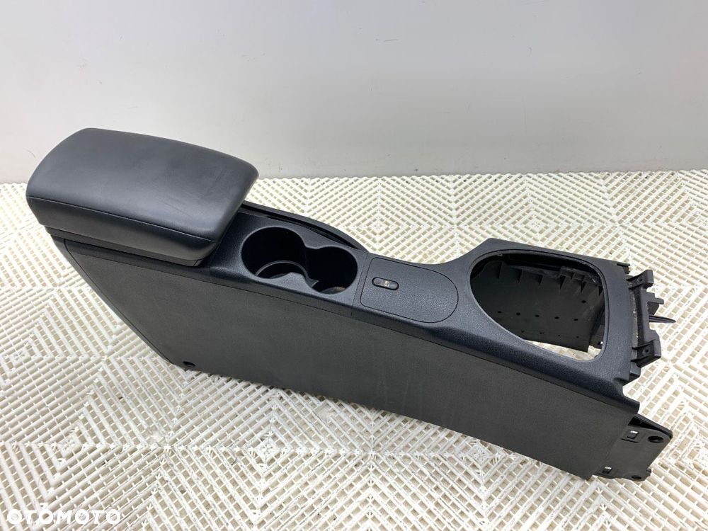 PODŁOKIETNIK  NISSAN QASHQAI / QASHQAI +2 I (J10, NJ10, JJ10E) 2006 - 2014 1.5 dCi 78 kW [106 KM] - 3