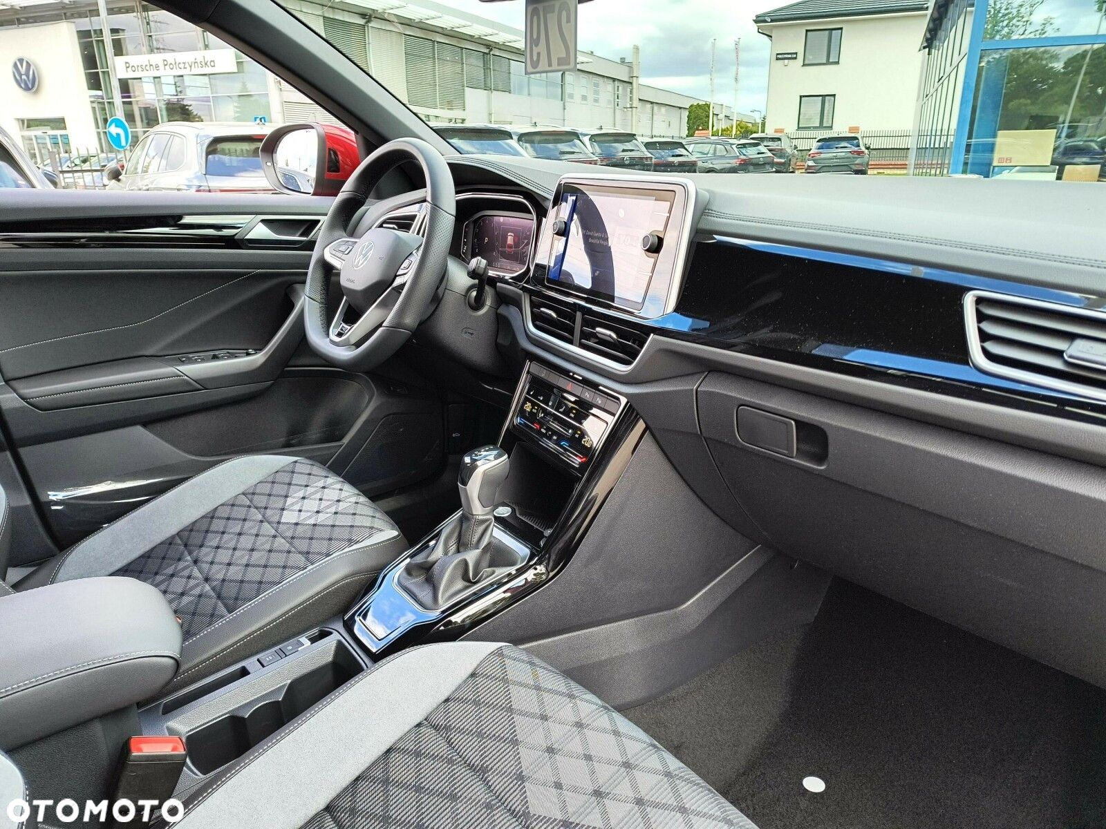 Volkswagen T-Roc 1.5 TSI R-Line Plus DSG - 9