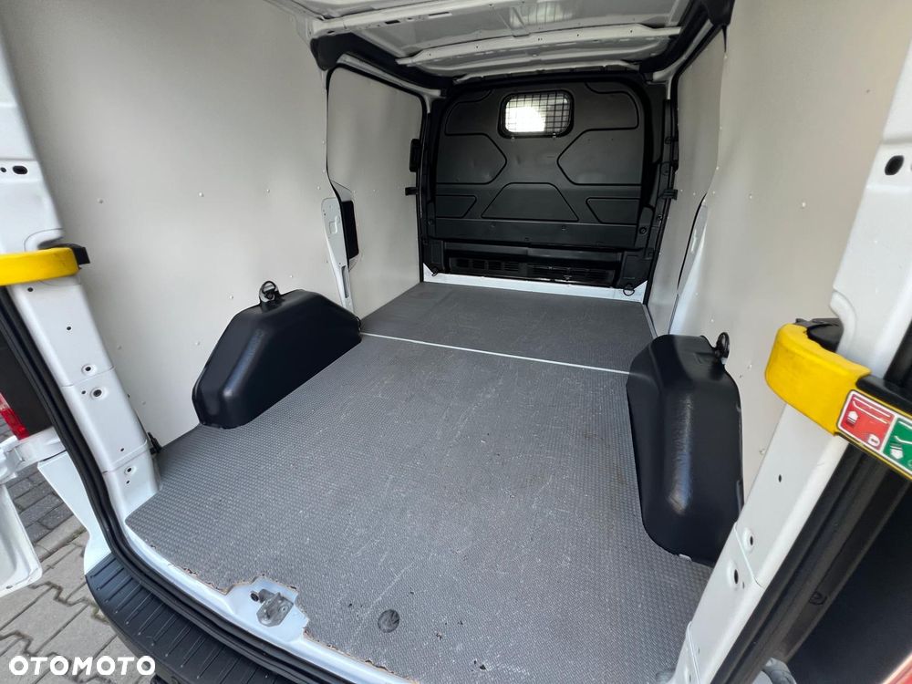 Ford TRANSIT CUSTOM 2,0 TDCI 130KM L1 AUTOMAT BI-XENON - 23