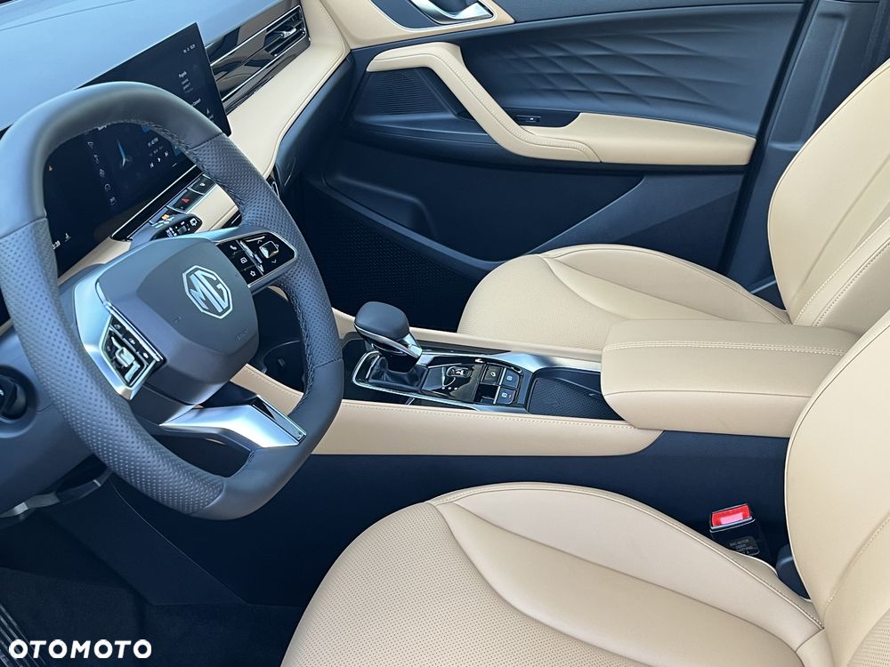 MG HS 1.5T PHEV Exclusive - 18