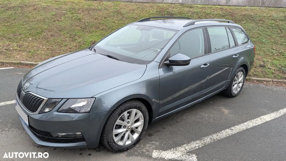 Skoda Octavia 1.6 TDI DSG Ambition - 3