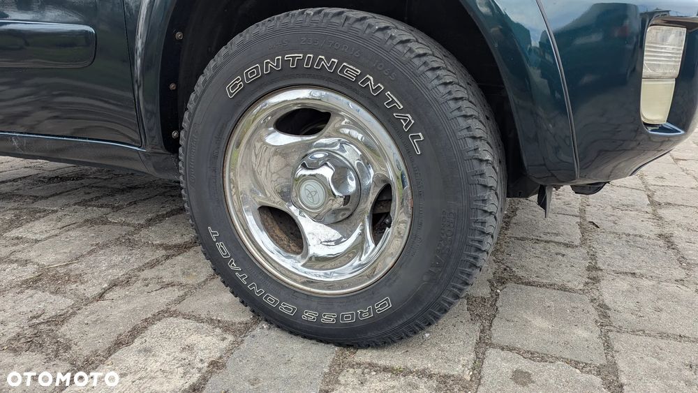 Toyota RAV4 D-4D 4x4 - 15
