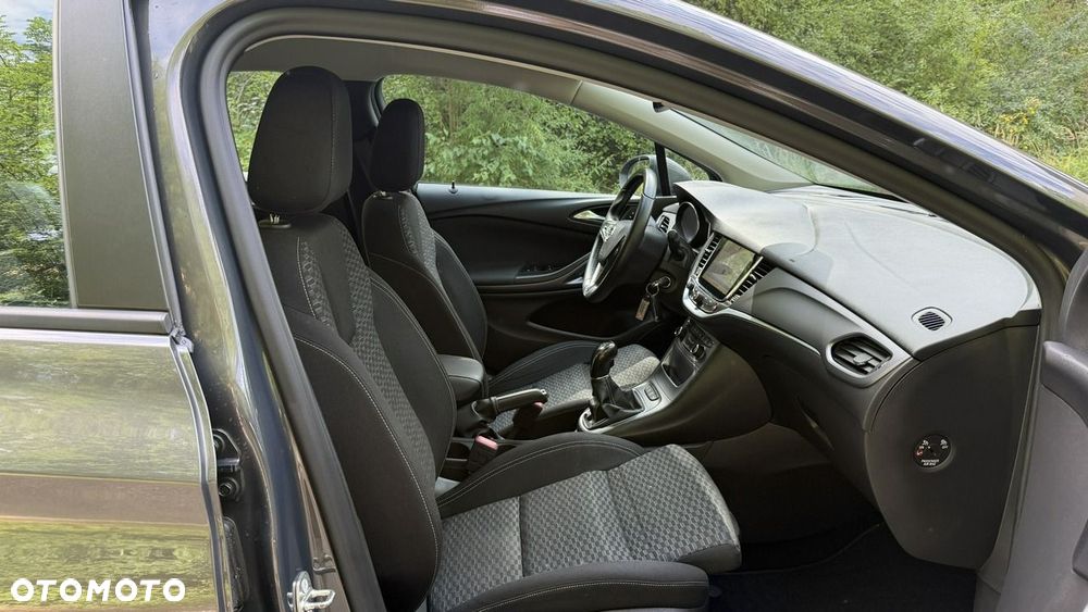 Opel Astra - 11
