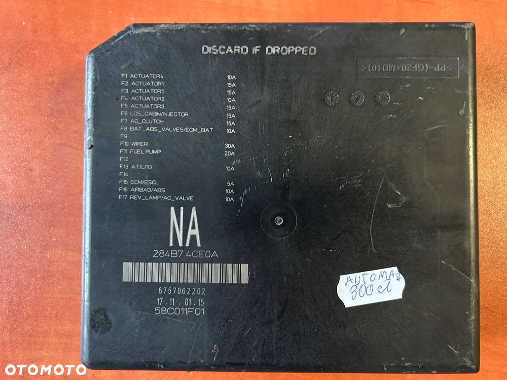 SKRZYNKA BEZPIECZNIKÓW MODUŁ BCM NISSAN X-TRAIL 284B74CE0A NA - 2