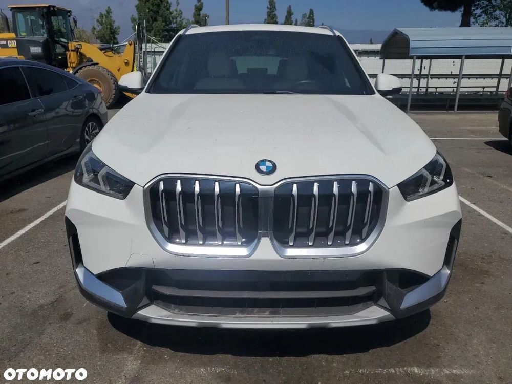 BMW X1 xDrive25i M Sport - 3