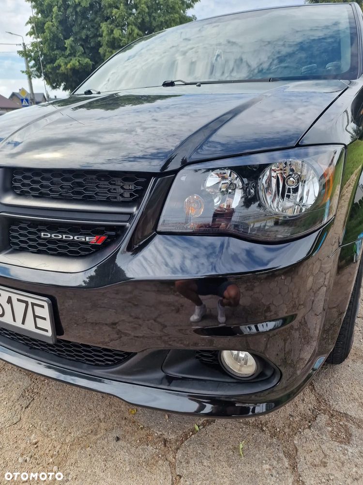Dodge Grand Caravan 3.6 R/T - 15