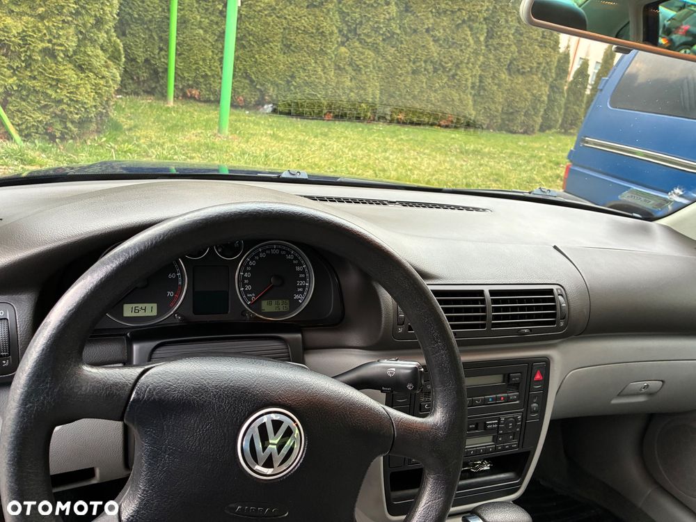 Volkswagen Passat 2.0 Comfortline - 6