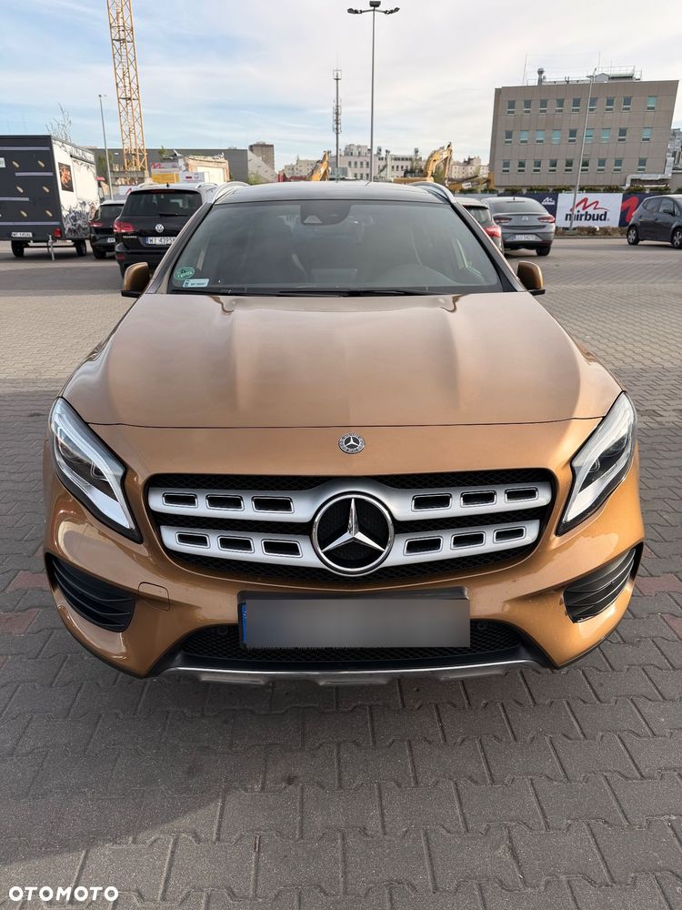 Mercedes-Benz GLA 220 4-Matic AMG Line - 14