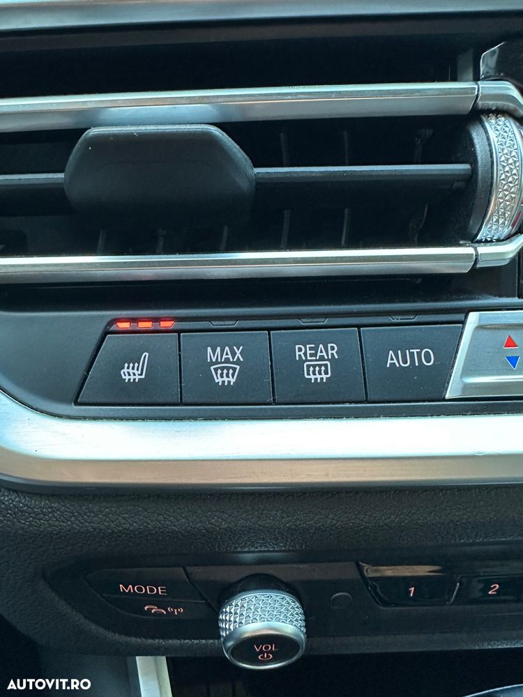 BMW Seria 3 320d Aut. xDrive Sport Line - 22