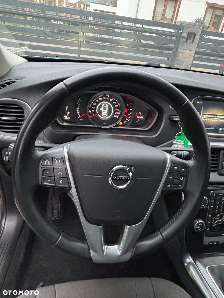 Volvo V40 D2 Ocean Race - 7