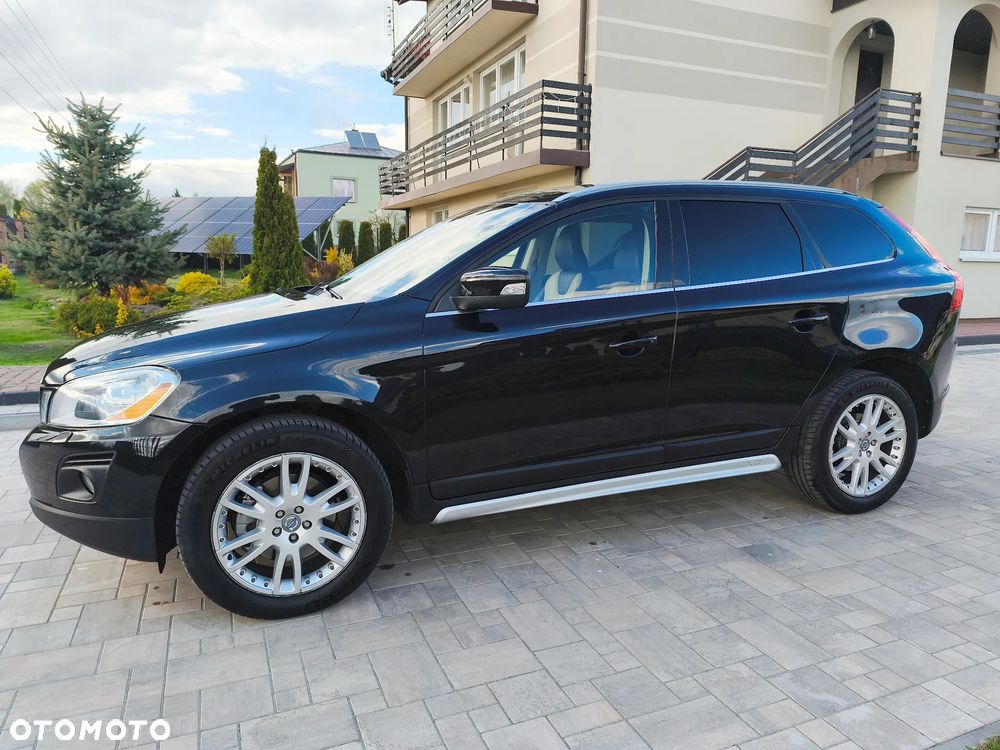 Volvo XC 60 2.4D AWD Summum - 3