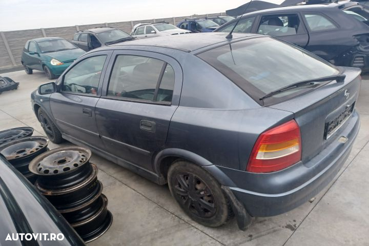Lampa stop dreapta pe aripa Opel Astra G  [din 1998 pana  2009] Hatch - 5