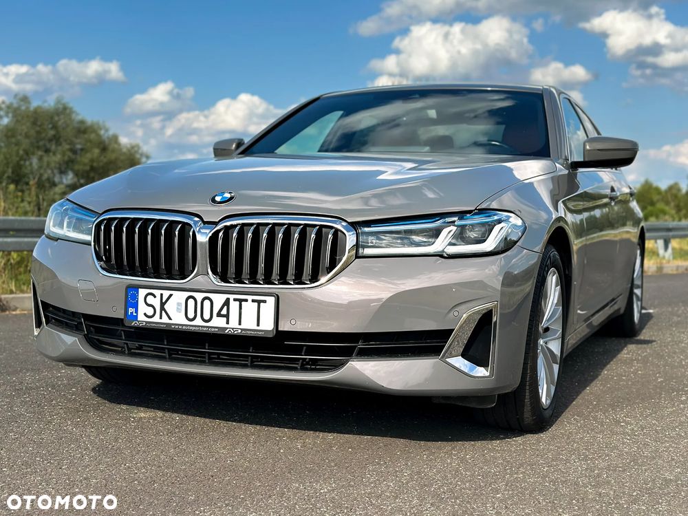 BMW Seria 5 530i xDrive mHEV Luxury Line - 12