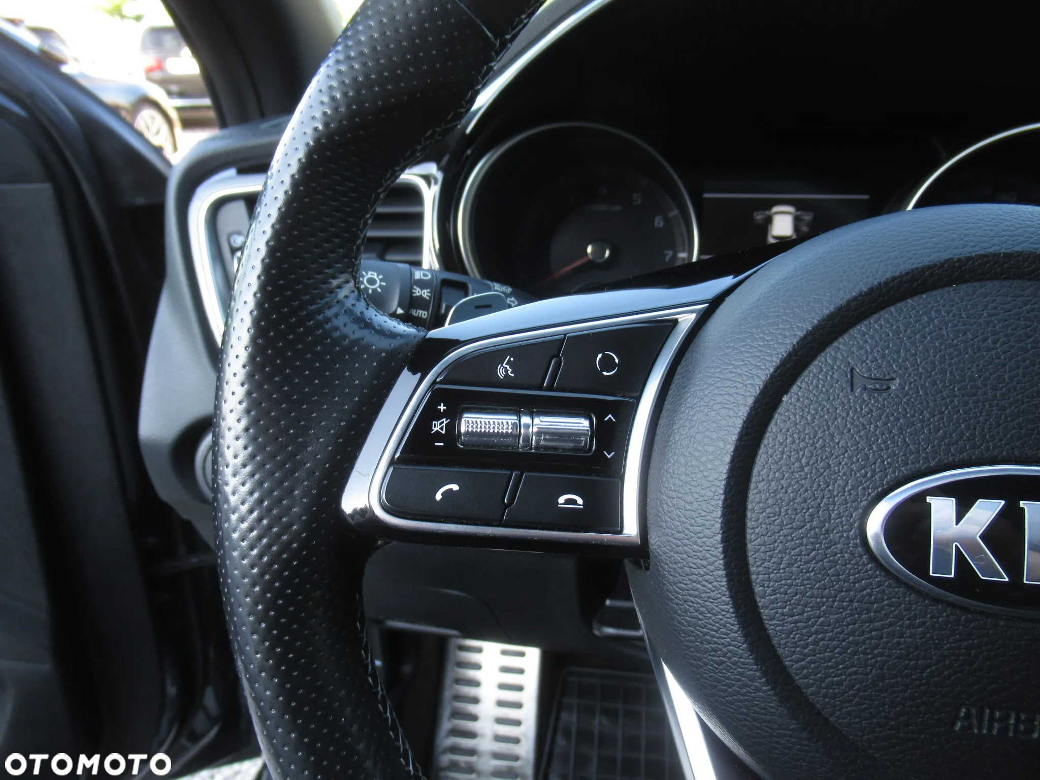 Kia ProCeed 1.5 T-GDI GT Line DCT - 12