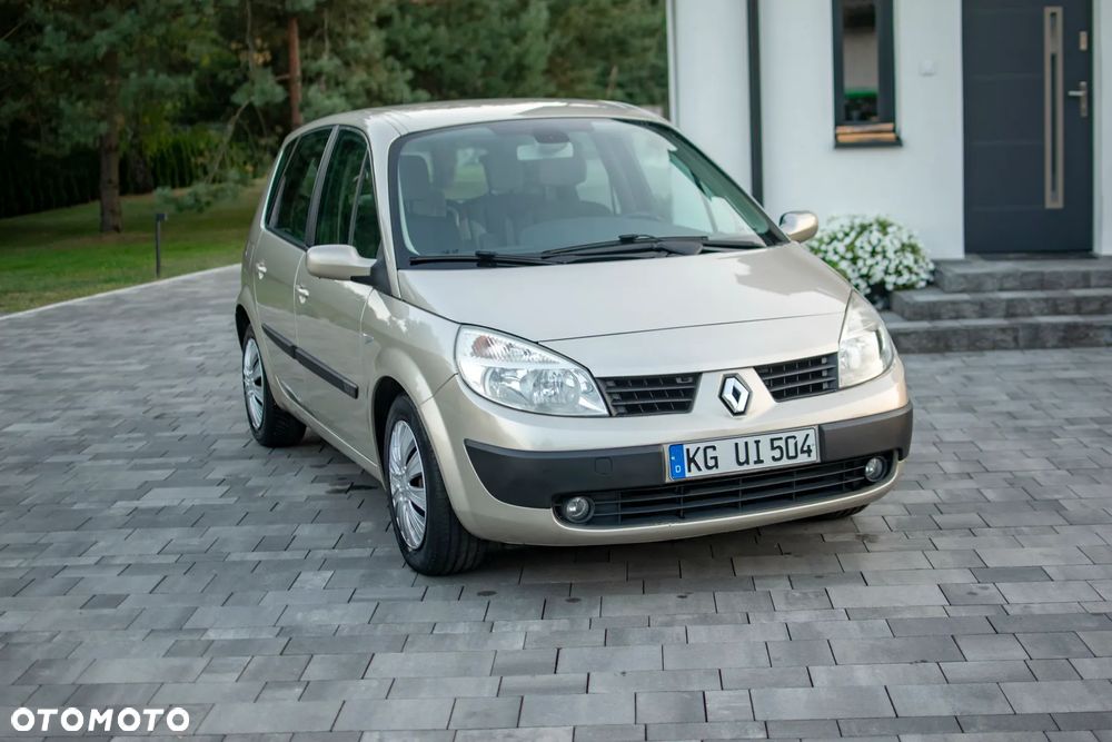 Renault Scenic - 10
