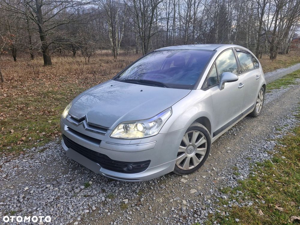 Citroën C4 2.0 16V Exclusive - 1
