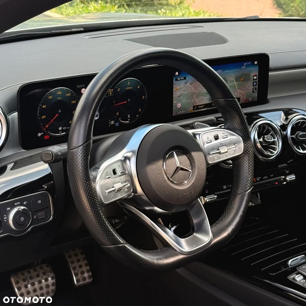 Mercedes-Benz CLA 200 d AMG Line 8G-DCT - 16