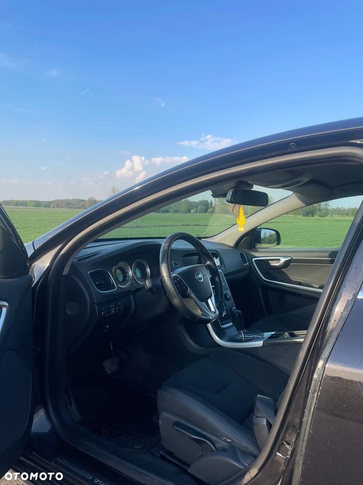 Volvo S60 - 9
