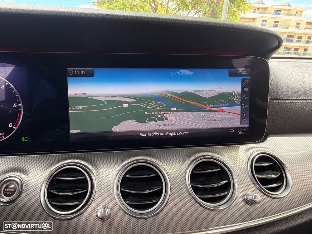 Mercedes-Benz E 220 d 9G-TRONIC AMG Line - 28