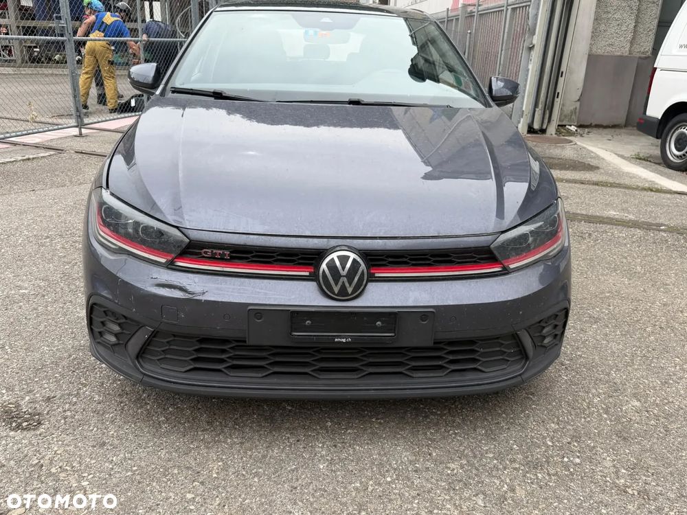 Volkswagen Polo - 3