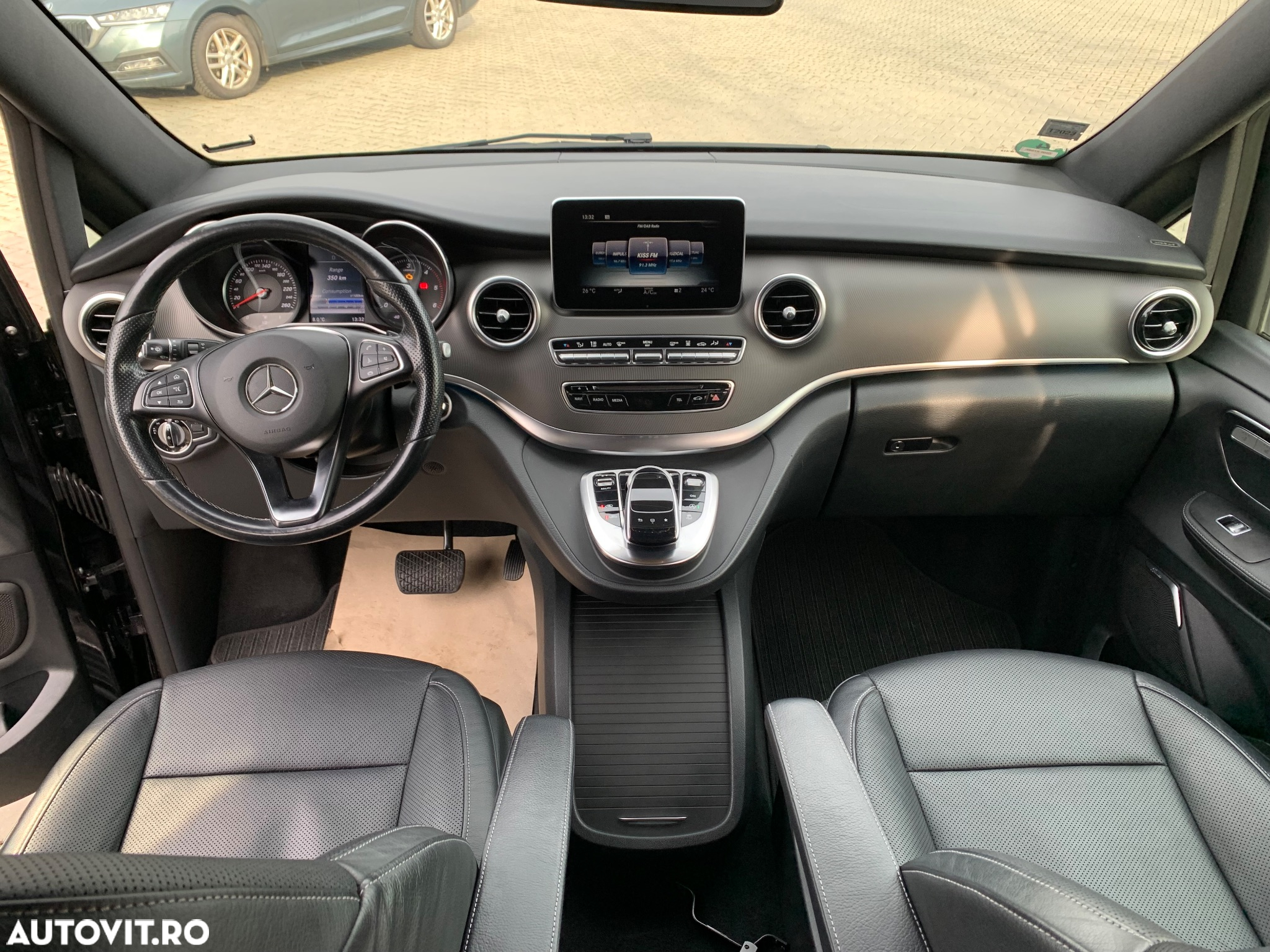 Mercedes-Benz V 250 (BlueTEC) d extralang 7G-TRONIC Avantgarde Edition - 28