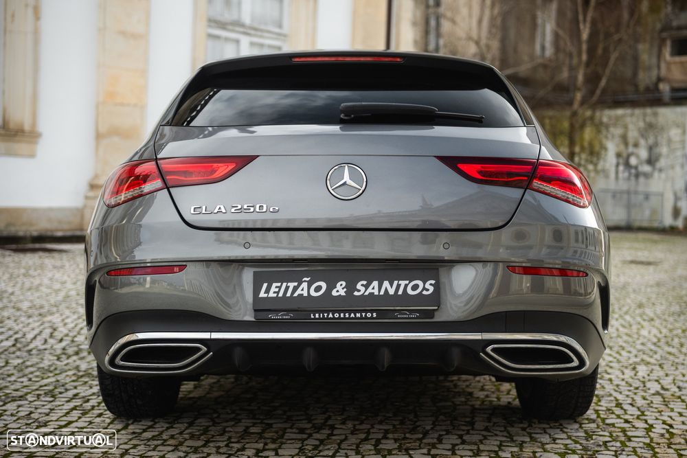 Mercedes-Benz CLA 250 e 8G-DCT AMG Line Advanced Plus - 12